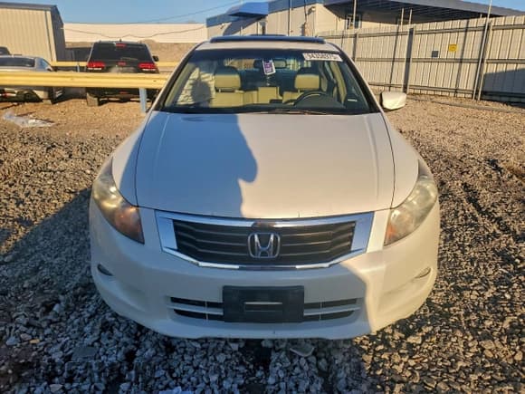 ✅ 2008 Honda Accord EX-L • VIN: 1HGCP36888A085278 • Lot: 94358975. Listed on Copart with 168,277 mi. Free auction sales archive from the USA and detailed vehicle history report at DreamBid. Image 5.