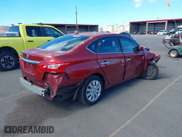 ✅ 2017 Nissan Sentra SL • VIN: 3N1AB7AP7HY379232 • Lot: 42084303. Listed on IAAI with 63,207 mi. Free auction sales archive from the USA and detailed vehicle history report at DreamBid. Image 4.