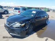 ✅ 2017 Nissan Altima SR • VIN: 1N4AL3AP5HN362449 • Lot: 43101501. Listed on IAAI with 217,615 mi. Free auction sales archive from the USA and detailed vehicle history report at DreamBid. Image 18.