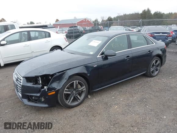 ✅ 2017 Audi A4 Prestige • VIN: WAUFNAF47HN035447 • Lot: 43564166. Wystawiony na IAAI z przebiegiem 157 567 mil. Bezpłatny archiwum sprzedaży aukcyjnych z USA i szczegółowy raport historii pojazdu na DreamBid. Zdjęcie 19.