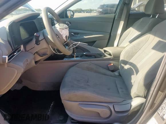 2024 Hyundai Elantra SE with VIN KMHLL4DG6RU792613, listed as a Copart auction lot 84440925 with 26,593 mi miles and Clean title. Bid and sale history available at DreamBid. Image 7.