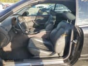 ✅ 2003 Mercedes-Benz CLK 320 • VIN: WDBLK65G03T143547 • Lot: 71158635. Wystawiony na Copart z przebiegiem 300 305 mil. Bezpłatny archiwum sprzedaży aukcyjnych z USA i szczegółowy raport historii pojazdu na DreamBid. Zdjęcie 7.