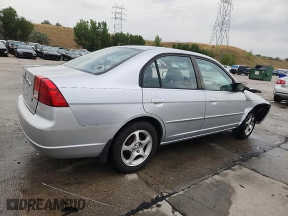 ✅ 2003 Honda Civic EX • VIN: 2HGES26703H588399 • Lot: 70101615. Listed on Copart with 199,686 mi. Free auction sales archive from the USA and detailed vehicle history report at DreamBid. Image 3.