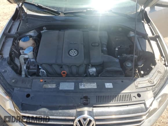 ✅ 2012 Volkswagen Passat SE • VIN: 1VWBP7A3XCC053178 • Lot: 66676215. Listed on Copart with 216,916 mi. Free auction sales archive from the USA and detailed vehicle history report at DreamBid. Image 11.