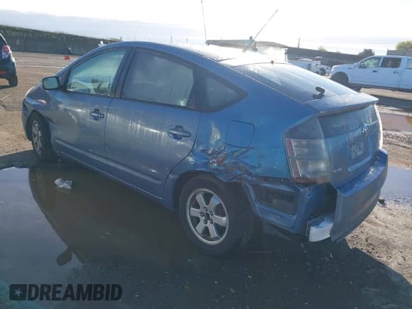 ✅ 2005 Toyota Prius • VIN: JTDKB20U453085593 • Lot: 43740577. Listed on IAAI with 225,155 mi. Free auction sales archive from the USA and detailed vehicle history report at DreamBid. Image 3.