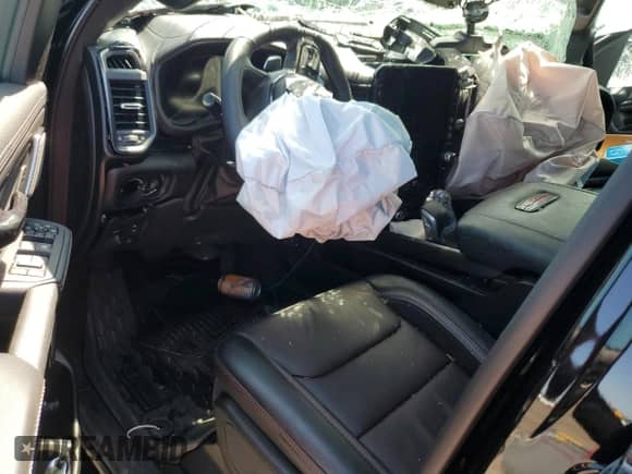 2025 Ram 1500 Rebel z VIN 1C6SRFLP9SN700848, wystawiony jako Copart lot #61832115 z przebiegiem Nie podano mil oraz Szkoda całkowita • Salvage title. Historia ofert i sprzedaży dostępna na DreamBid. Obrazek 8.