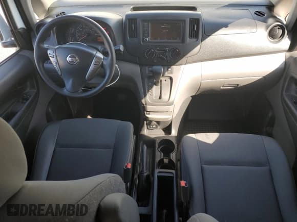 ✅ 2020 Nissan NV200 SV • VIN: 3N6CM0KN3LK701717 • Lot: 80928865. Wystawiony na Copart z przebiegiem 42 157 mil. Bezpłatny archiwum sprzedaży aukcyjnych z USA i szczegółowy raport historii pojazdu na DreamBid. Zdjęcie 8.