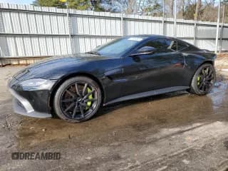 ✅ 2020 Aston Martin Vantage • VIN: SCFSMGAWXLGN02889 • Lot: 41468605. Wystawiony na Copart z przebiegiem 21 815 mil. Bezpłatny archiwum sprzedaży aukcyjnych z USA i szczegółowy raport historii pojazdu na DreamBid. Zdjęcie 1.