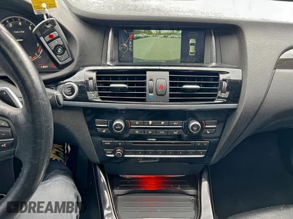 ✅ 2016 BMW X4 xDrive28i • VIN: 5UXXW3C59G0R21860 • Lot: 94803765. Listed on Copart with 178,189 mi. Free auction sales archive from the USA and detailed vehicle history report at DreamBid. Image 9.