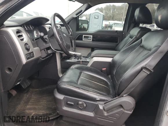✅ 2010 Ford F-150 XL • VIN: 1FTFW1EV5AFC24723 • Lot: 85431645. Listed on Copart with 185,752 mi. Free auction sales archive from the USA and detailed vehicle history report at DreamBid. Image 7.