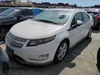 ✅ 2014 Chevrolet Volt • VIN: 1G1RE6E4XEU137138 • Лот: 82172475. Опубликован ранее на Copart с пробегом 73 279 миль. Бесплатный доступ к архиву аукционных продаж из США и подробный отчёт об истории автомобиля на DreamBid. Изображение 1.
