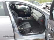 ✅ 2014 Jaguar XF SC • VIN: SAJWJ0EF3E8U13643 • Lot: 42689727. Wystawiony na IAAI z przebiegiem 47 560 mil. Bezpłatny archiwum sprzedaży aukcyjnych z USA i szczegółowy raport historii pojazdu na DreamBid. Zdjęcie 5.