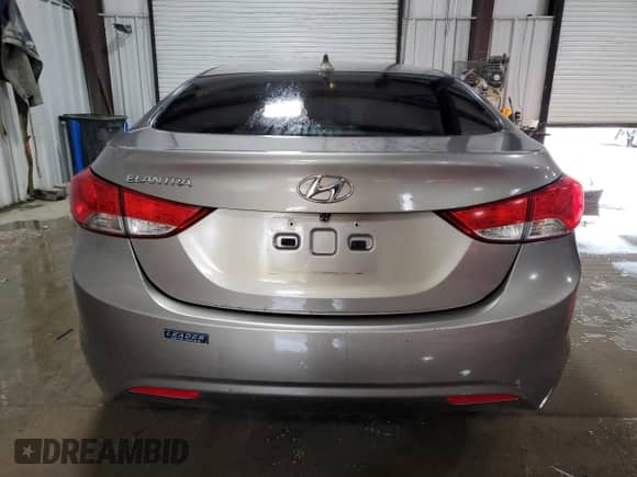 2013 Hyundai Elantra Limited with VIN 5NPDH4AE1DH186037, listed as a Copart auction lot 89881815 with 228,802 mi miles and Salvage title. Bid and sale history available at DreamBid. Image 6.