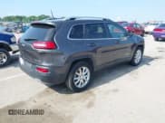 ✅ 2017 Jeep Cherokee Limited • VIN: 1C4PJMDSXHW567517 • Лот: 42830980. Опубликован ранее на IAAI с пробегом 116 078 миль. Бесплатный доступ к архиву аукционных продаж из США и подробный отчёт об истории автомобиля на DreamBid. Изображение 4.
