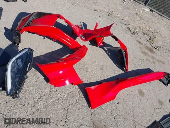 ✅ 2025 Toyota 86 Premium • VIN: JF1ZNBE14S8758293 • Lot: 43656673. Listed on IAAI with 1,044 mi. Free auction sales archive from the USA and detailed vehicle history report at DreamBid. Image 11.