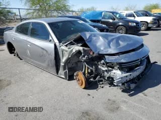 ✅ 2015 Dodge Charger SE • VIN: 2C3CDXBG7FH734423 • Lot: 57826835. Wystawiony na Copart z przebiegiem 121 937 mil. Bezpłatny archiwum sprzedaży aukcyjnych z USA i szczegółowy raport historii pojazdu na DreamBid. Zdjęcie 4.