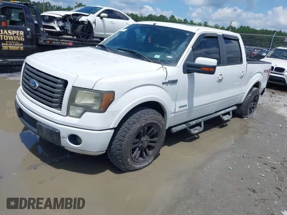 ✅ 2011 Ford F-150 XLT • VIN: 1FTFW1CT2BKD81054 • Lot: 42456169. Wystawiony na IAAI z przebiegiem 187 613 mil. Bezpłatny archiwum sprzedaży aukcyjnych z USA i szczegółowy raport historii pojazdu na DreamBid. Zdjęcie 2.