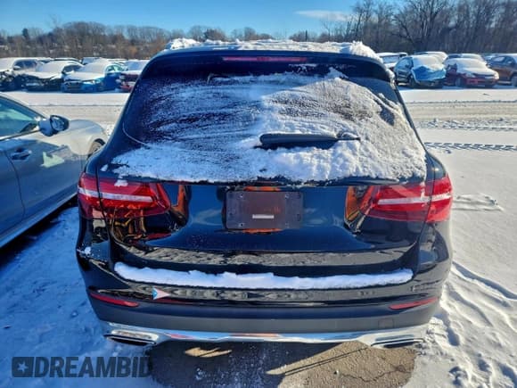 ✅ 2019 Mercedes-Benz GLC 300 • VIN: WDC0G4KBXKF664172 • Лот: 96488975. Опубликован ранее на Copart с пробегом 41 579 миль. Бесплатный доступ к архиву аукционных продаж из США и подробный отчёт об истории автомобиля на DreamBid. Изображение 6.