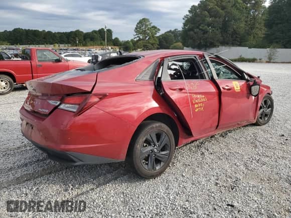 2022 Hyundai Elantra Blue with VIN KMHLM4AJ5NU028324, listed as a Copart auction lot 71861755 with Not provided miles and Non repairable. Bid and sale history available at DreamBid. Image 3.