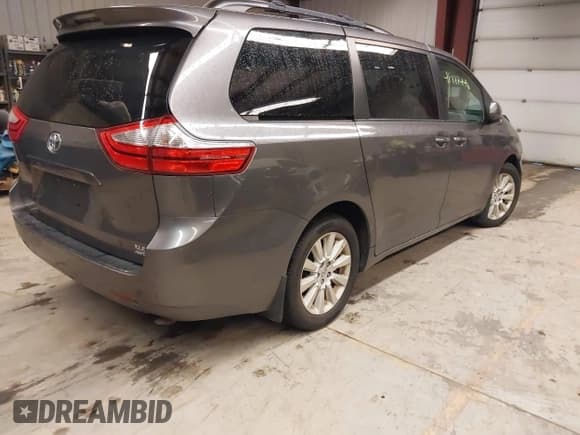 ✅ 2015 Toyota Sienna Limited • VIN: 5TDDK3DC4FS123467 • Lot: 41977448. Listed on IAAI with 164,467 mi. Free auction sales archive from the USA and detailed vehicle history report at DreamBid. Image 4.