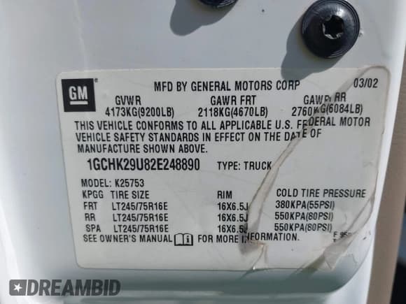 ✅ 2002 Chevrolet Silverado 2500HD • VIN: 1GCHK29U82E248890 • Lot: 43280406. Wystawiony na IAAI z przebiegiem 114 545 mil. Bezpłatny archiwum sprzedaży aukcyjnych z USA i szczegółowy raport historii pojazdu na DreamBid. Zdjęcie 9.