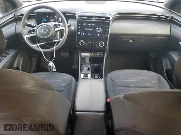 2023 Hyundai Santa Cruz SEL z VIN 5NTJC4AEXPH047337, wystawiony jako Copart lot #80105684 z przebiegiem 17 618 mil mil oraz Szkoda całkowita • Salvage title. Historia ofert i sprzedaży dostępna na DreamBid. Obrazek 8.