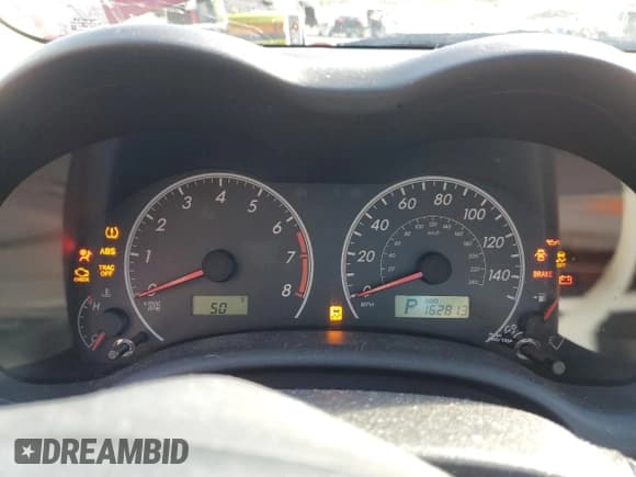 ✅ 2013 Toyota Corolla LE • VIN: 5YFBU4EE1DP130311 • Lot: 92813885. Wystawiony na Copart z przebiegiem 162 813 mil. Bezpłatny archiwum sprzedaży aukcyjnych z USA i szczegółowy raport historii pojazdu na DreamBid. Zdjęcie 9.