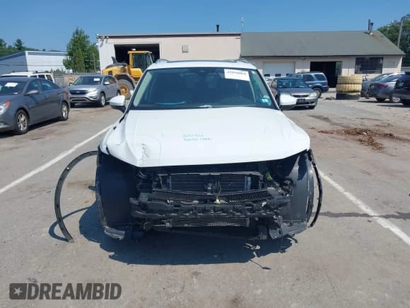 ✅ 2022 Volkswagen Tiguan SE • VIN: 3VV2B7AX2NM096940 • Lot: 42850064. Wystawiony na IAAI z przebiegiem 52 304 mil. Bezpłatny archiwum sprzedaży aukcyjnych z USA i szczegółowy raport historii pojazdu na DreamBid. Zdjęcie 13.