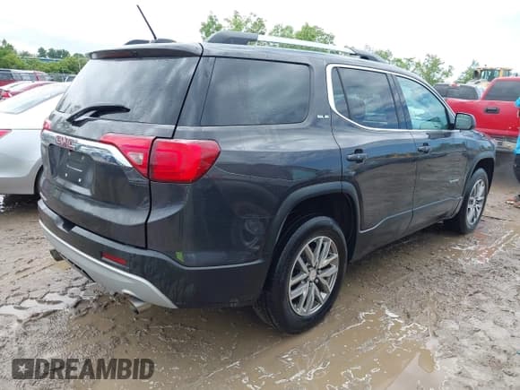 ✅ 2018 GMC Acadia SLE • VIN: 1GKKNLLS2JZ176865 • Лот: 42447337. Опубликован ранее на IAAI с пробегом 85 650 миль. Бесплатный доступ к архиву аукционных продаж из США и подробный отчёт об истории автомобиля на DreamBid. Изображение 4.