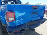 ✅ 2022 Jeep Gladiator Texas Trail • VIN: 1C6HJTAG4NL135346 • Lot: 42824733. Wystawiony na IAAI z przebiegiem 40 126 mil. Bezpłatny archiwum sprzedaży aukcyjnych z USA i szczegółowy raport historii pojazdu na DreamBid. Zdjęcie 6.