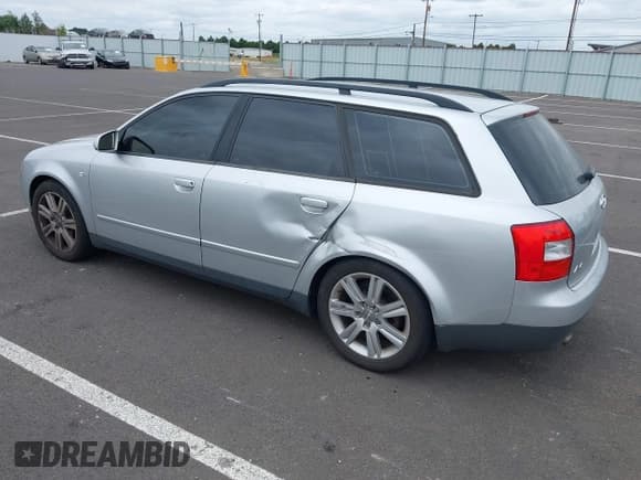 ✅ 2002 Audi A4 1.8T • VIN: WAUVC68E52A313264 • Lot: 42510077. Wystawiony na IAAI z przebiegiem 215 565 mil. Bezpłatny archiwum sprzedaży aukcyjnych z USA i szczegółowy raport historii pojazdu na DreamBid. Zdjęcie 3.