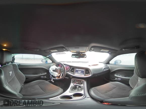 ✅ 2020 Dodge Challenger R/T Scat Pack • VIN: 2C3CDZFJXLH169226 • Lot: 49689644. Wystawiony na Copart z przebiegiem 47 548 mil. Bezpłatny archiwum sprzedaży aukcyjnych z USA i szczegółowy raport historii pojazdu na DreamBid. Zdjęcie 13.