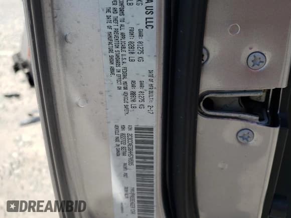 ✅ 2017 Chrysler 300 C • VIN: 2C3CCAEG6HH570595 • Лот: 81996925. Опубликован ранее на Copart с пробегом 88 199 миль. Бесплатный доступ к архиву аукционных продаж из США и подробный отчёт об истории автомобиля на DreamBid. Изображение 12.