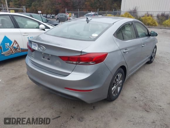 ✅ 2017 Hyundai Elantra Value Edition • VIN: 5NPD84LF7HH010301 • Lot: 43509576. Listed on IAAI with 88,902 mi. Free auction sales archive from the USA and detailed vehicle history report at DreamBid. Image 4.