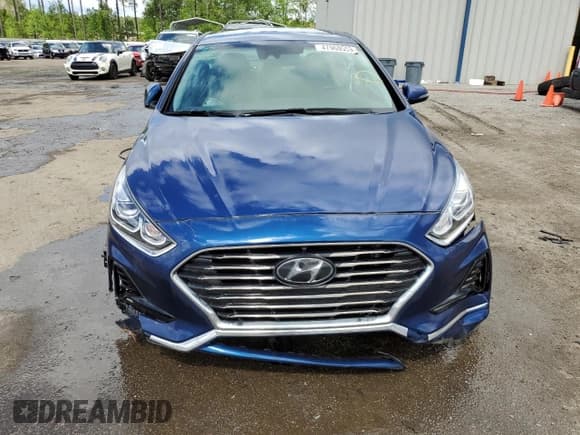 ✅ 2018 Hyundai Sonata Limited • VIN: 5NPE34AF3JH605884 • Lot: 47960553. Listed on Copart with 51,627 mi. Free auction sales archive from the USA and detailed vehicle history report at DreamBid. Image 5.