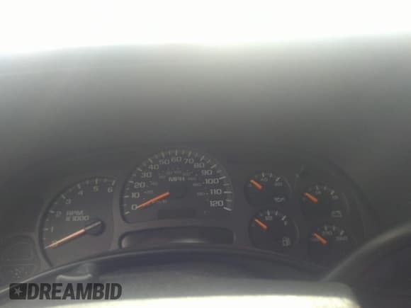 ✅ 2003 Chevrolet Suburban Z71 • VIN: 3GNFK16T33G158089 • Лот: 42360001. Опубликован ранее на IAAI с пробегом Не указан. Бесплатный доступ к архиву аукционных продаж из США и подробный отчёт об истории автомобиля на DreamBid. Изображение 7.