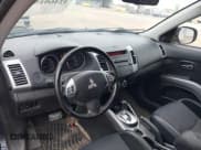 ✅ 2012 Mitsubishi Outlander GT • VIN: JA4JS4AXXCU001567 • Lot: 42460150. Wystawiony na IAAI z przebiegiem 197 487 mil. Bezpłatny archiwum sprzedaży aukcyjnych z USA i szczegółowy raport historii pojazdu na DreamBid. Zdjęcie 12.