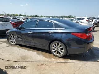 ✅ 2011 Hyundai Sonata SE • VIN: 5NPEC4AB8BH209450 • Lot: 68350664. Listed on Copart with 200,998 mi. Free auction sales archive from the USA and detailed vehicle history report at DreamBid. Image 2.