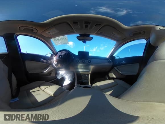 ✅ 2018 Mercedes-Benz GLA 250 • VIN: WDCTG4GB4JJ407395 • Lot: 42530423. Listed on IAAI with 83,369 mi. Free auction sales archive from the USA and detailed vehicle history report at DreamBid. Image 18.