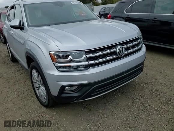 ✅ 2019 Volkswagen Atlas SE • VIN: 1V2WR2CA5KC545644 • Lot: 90772645. Listed on Copart with 24,162 mi. Free auction sales archive from the USA and detailed vehicle history report at DreamBid. Image 14.