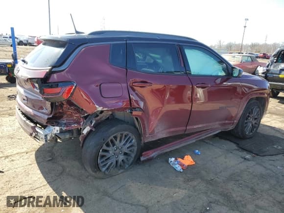 ✅ 2022 Jeep Compass High Altitude • VIN: 3C4NJDCB4NT170542 • Lot: 51275985. Listed on Copart with 39,746 mi. Free auction sales archive from the USA and detailed vehicle history report at DreamBid. Image 3.