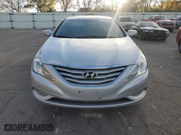 ✅ 2013 Hyundai Sonata GLS • VIN: 5NPEB4AC4DH594679 • Lot: 82479825. Wystawiony na Copart z przebiegiem 265 605 mil mil. Skorzystaj z bezpłatnego archiwum sprzedaży aukcyjnych z USA i zobacz szczegółowy raport historii pojazdu na DreamBid. Zdjęcie 5.