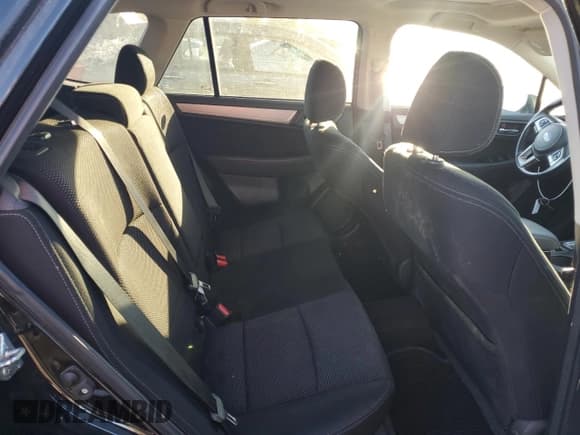 ✅ 2016 Subaru Outback Premium • VIN: 4S4BSBDC3G3259007 • Lot: 89612105. Wystawiony na Copart z przebiegiem 146 298 mil. Bezpłatny archiwum sprzedaży aukcyjnych z USA i szczegółowy raport historii pojazdu na DreamBid. Zdjęcie 11.