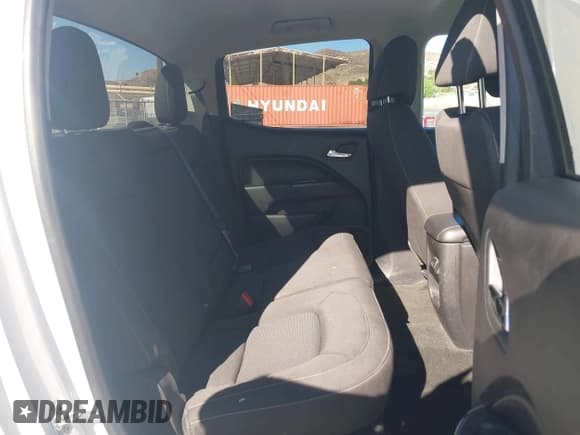 ✅ 2018 Chevrolet Colorado 2WD LT • VIN: 1GCGSCEA2J1123239 • Лот: 43417265. Опубликован ранее на IAAI с пробегом 78 414 миль. Бесплатный доступ к архиву аукционных продаж из США и подробный отчёт об истории автомобиля на DreamBid. Изображение 8.