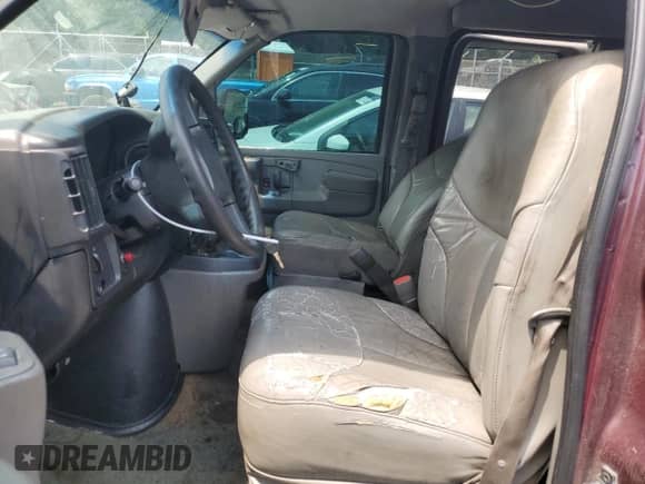 2003 Chevrolet Express Passenger with VIN 1GBFG15X431233061, listed as a Copart auction lot 62646375 with Not provided miles and Salvage title. Bid and sale history available at DreamBid. Image 7.