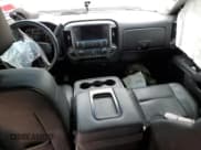 ✅ 2017 Chevrolet Silverado 1500 LT • VIN: 3GCPCRECXHG330538 • Лот: 69088934. Опубликован ранее на Copart с пробегом Не указан. Бесплатный доступ к архиву аукционных продаж из США и подробный отчёт об истории автомобиля на DreamBid. Изображение 8.