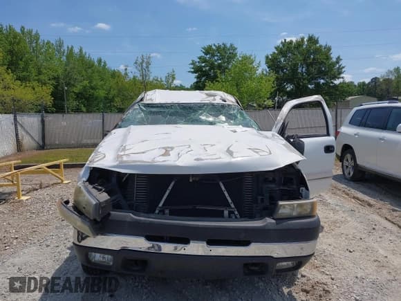 ✅ 2006 Chevrolet Silverado 2500HD LT2 • VIN: 1GCHK23D76F230194 • Lot: 42129369. Listed on IAAI with 135,491 mi. Free auction sales archive from the USA and detailed vehicle history report at DreamBid. Image 6.