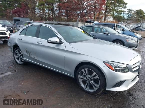 ✅ 2020 Mercedes-Benz C 300 • VIN: W1KWF8EB0LR598338 • Lot: 43740084. Listed on IAAI with 29,959 mi. Free auction sales archive from the USA and detailed vehicle history report at DreamBid. Image 1.