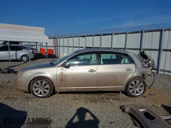 ✅ 2005 Toyota Avalon XLS • VIN: 4T1BK36B45U051526 • Lot: 41680419. Wystawiony na IAAI z przebiegiem 162 366 mil. Bezpłatny archiwum sprzedaży aukcyjnych z USA i szczegółowy raport historii pojazdu na DreamBid. Zdjęcie 15.