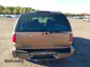 2003 Chevrolet Blazer LS z VIN 1GNDT13X03K108870, wystawiony jako IAAI lot #43406529 z przebiegiem 110 639 mil mil oraz . Historia ofert i sprzedaży dostępna na DreamBid. Obrazek 16.